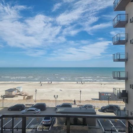 Beach Residence 18 Mamaia Nord Năvodari Eksteriør billede