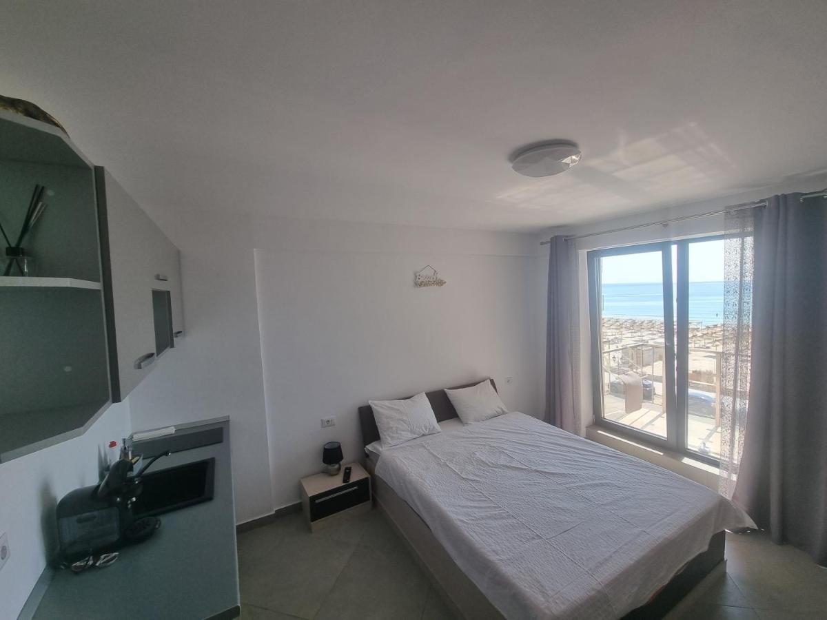 Beach Residence 18 Mamaia Nord Năvodari Eksteriør billede